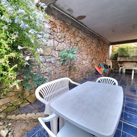 Appartamenti La Terrazza Sulle Ghiaie - Goelba Портоферрайо Экстерьер фото